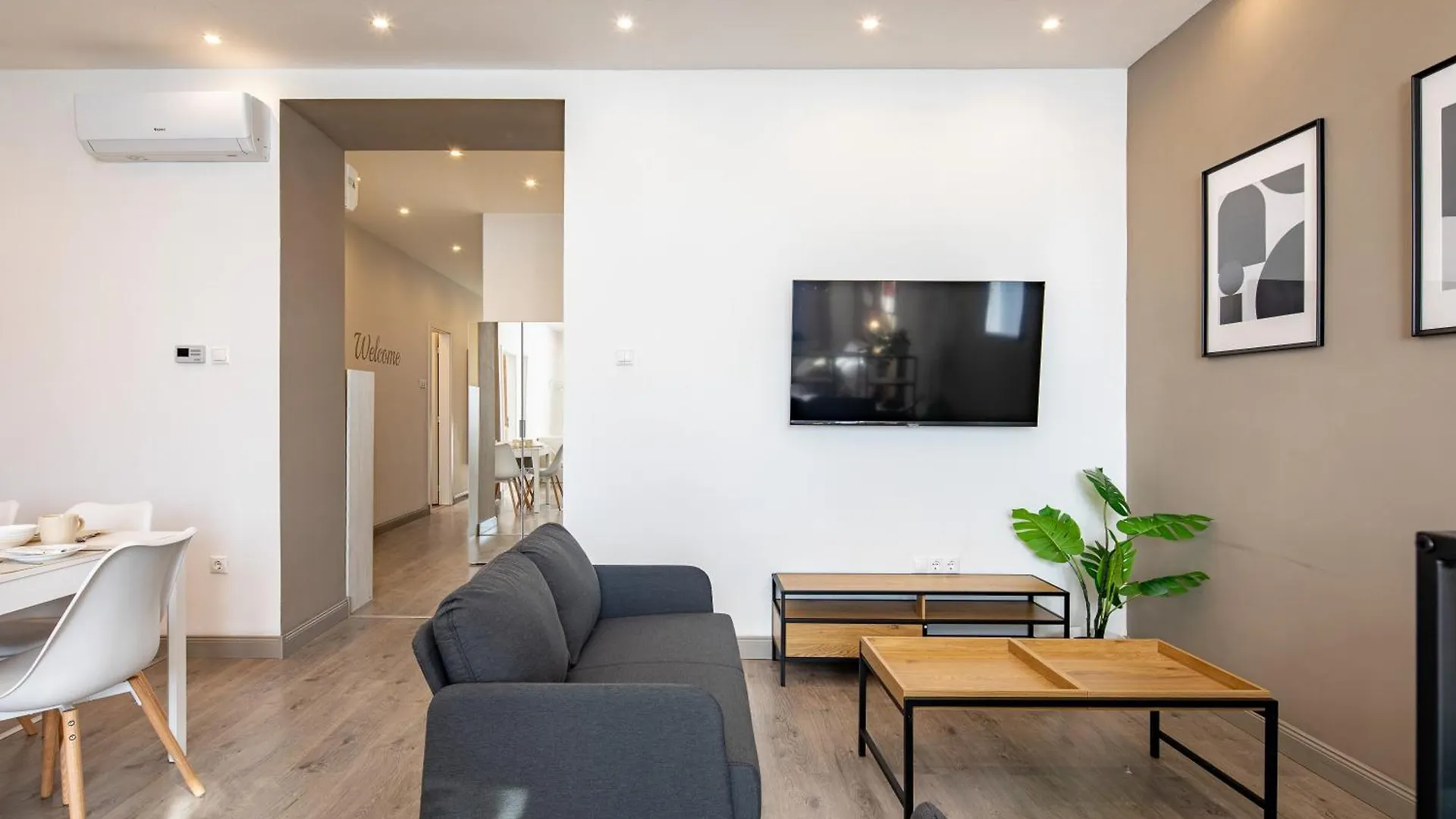 Sunny Central Three Bedroom Apartment Budapest 0*,  Hungary